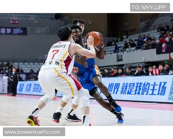 上海篮球队强势领跑世锦赛积分榜总分达到100分展现冠军实力